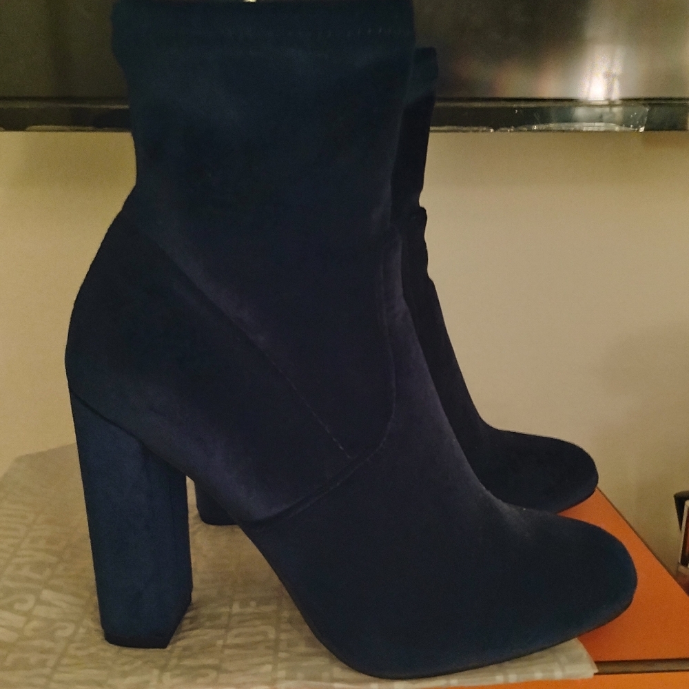 Steve Madden booties - Picture 8 of 8